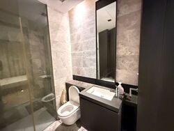 OUE Twin Peaks (D9), Condominium #512916421